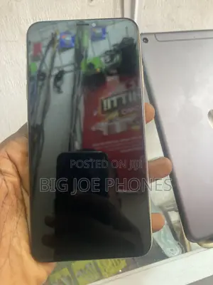 Apple iPhone XS Max 64 GB Yellow