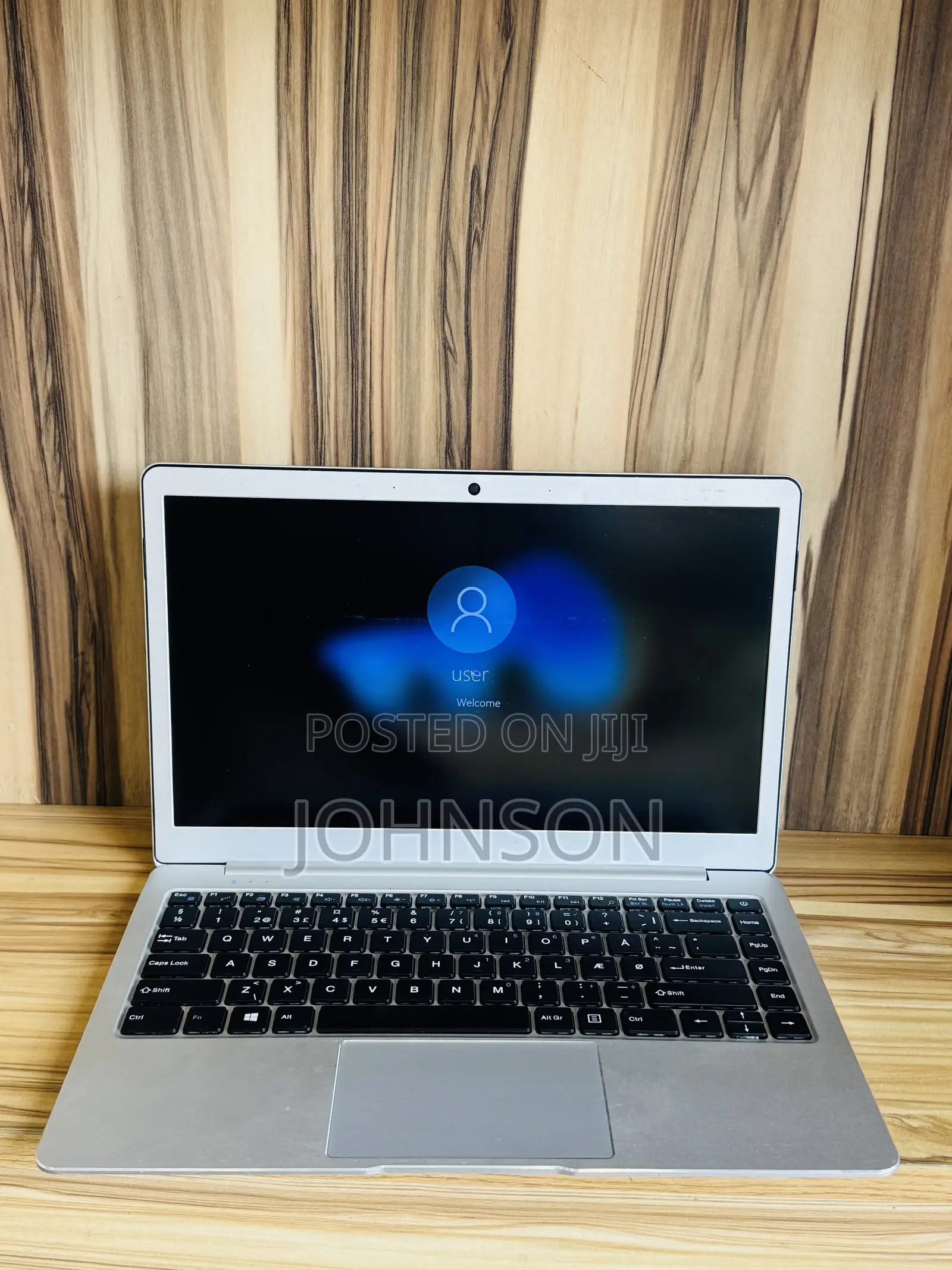 Laptop 8GB Intel Celeron SSD 256GB