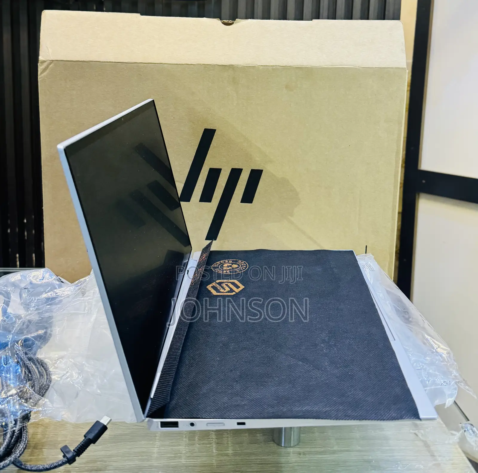 Laptop HP EliteBook 1040 G8 32GB Intel Core i7 SSD 512GB
