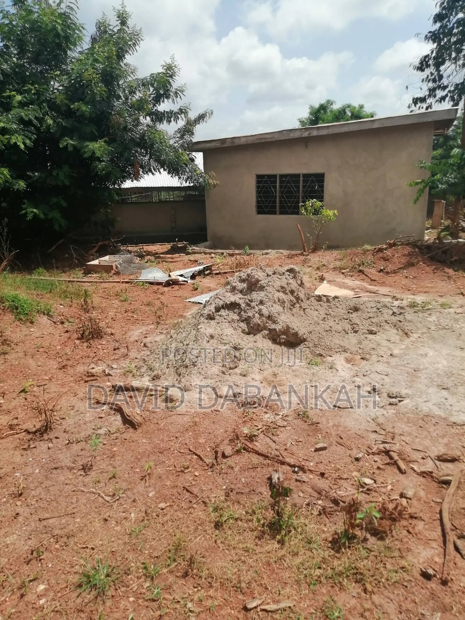 Poultry Structure and Fish Pond