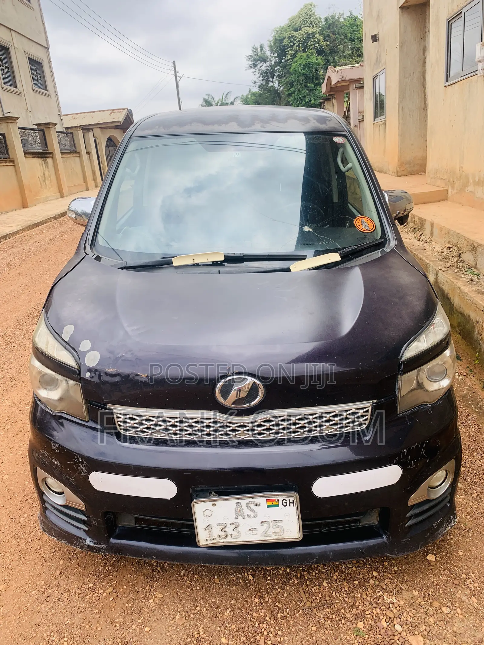 Toyota Voxy 2013 Black