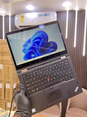 Laptop Lenovo ThinkPad X380 Yoga 8GB Intel Core i5 SSD 256GB