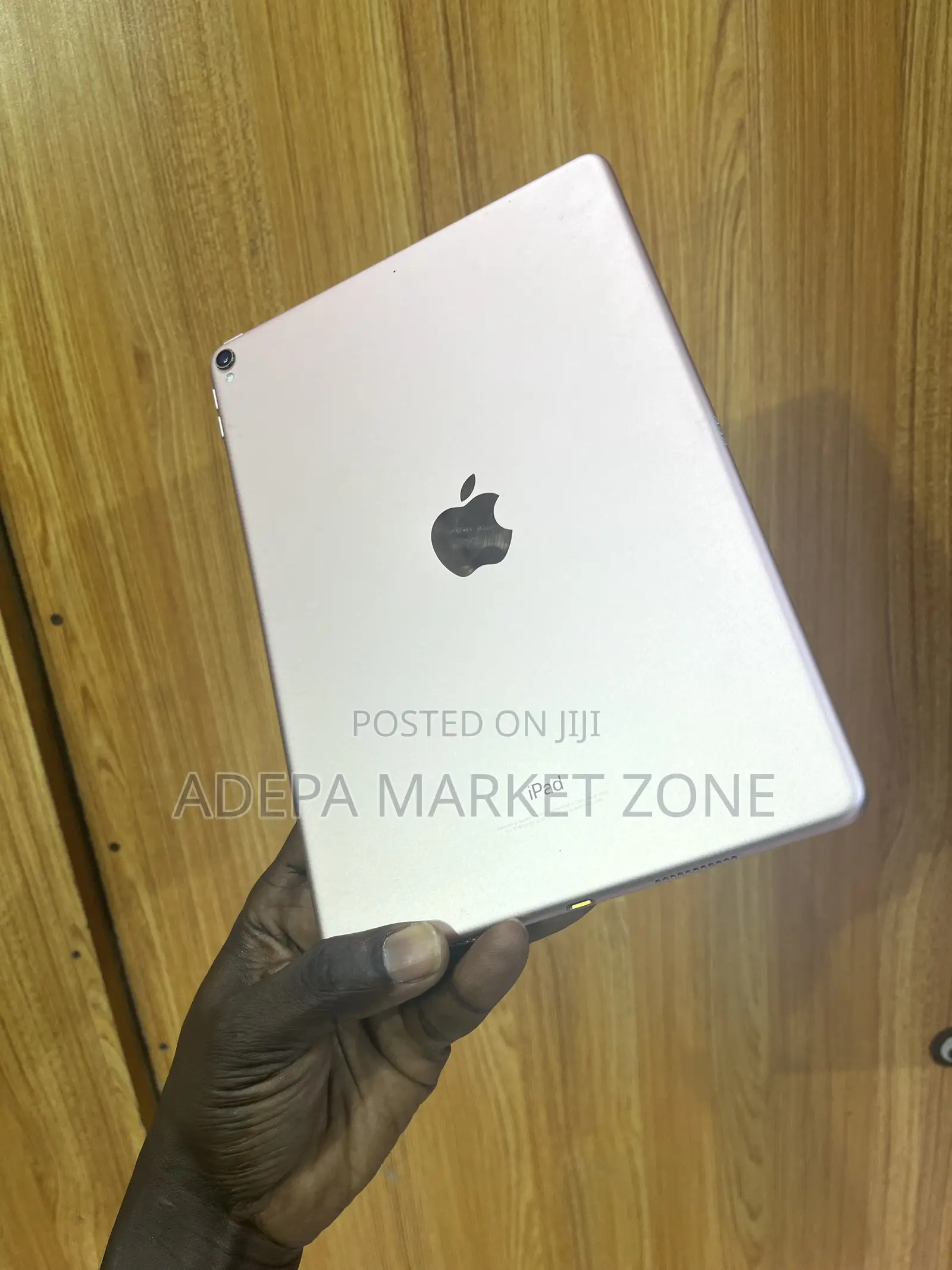 Apple iPad Pro 10.5 (2017) 64 GB Yellow