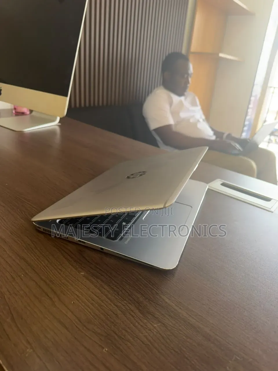 New Laptop HP EliteBook Folio 1040 G3 8GB Intel Core i7 SSD 256GB