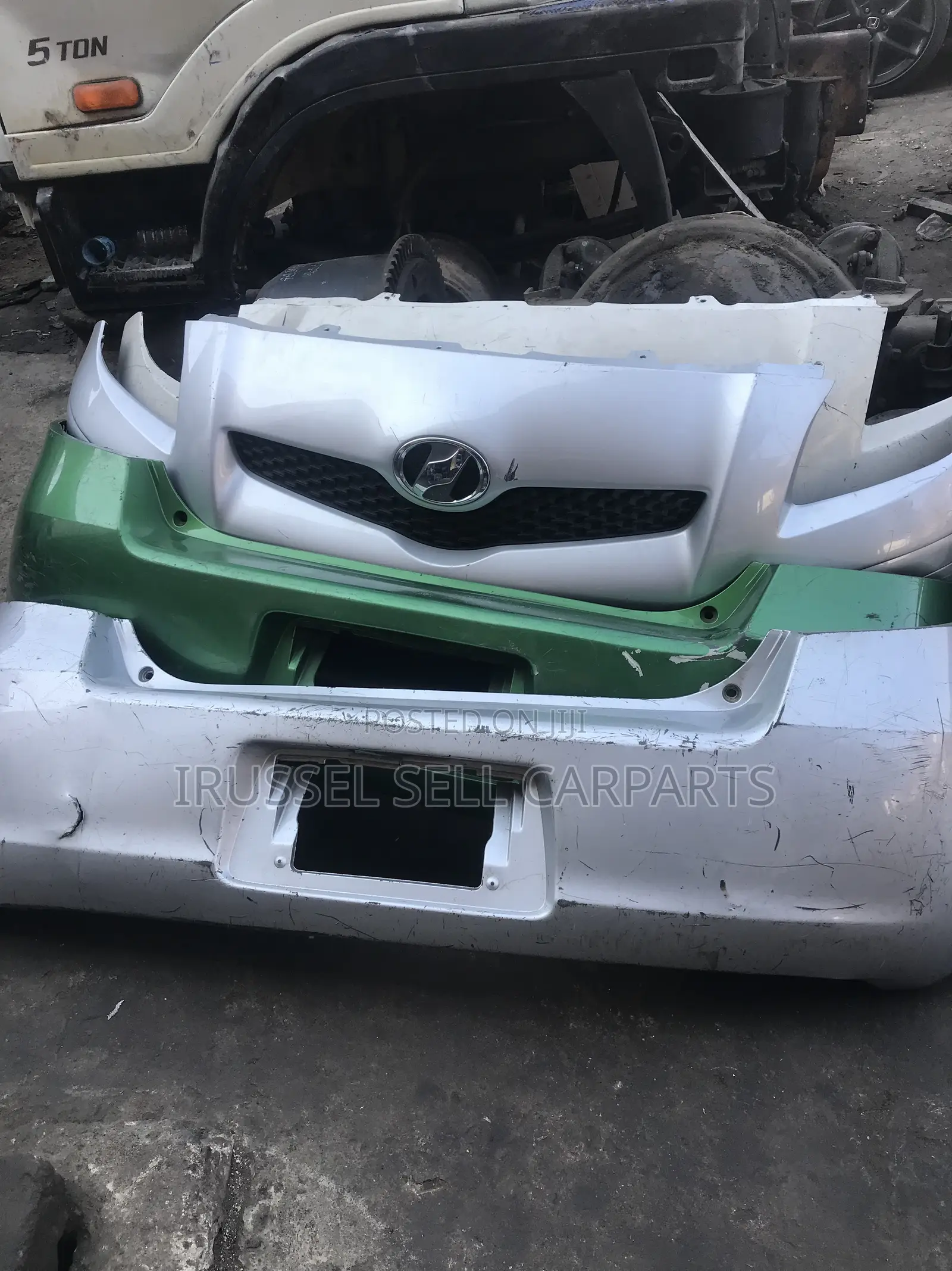 Toyota Yaris Vitz Corolla Camry Voxy Bumper