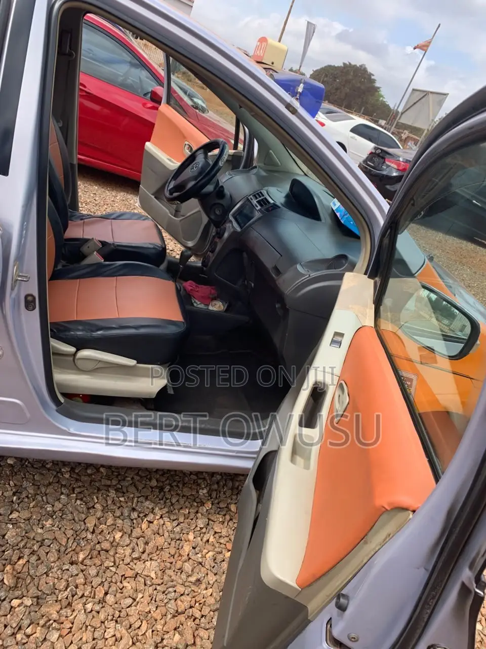 Toyota Yaris 2010 Silver