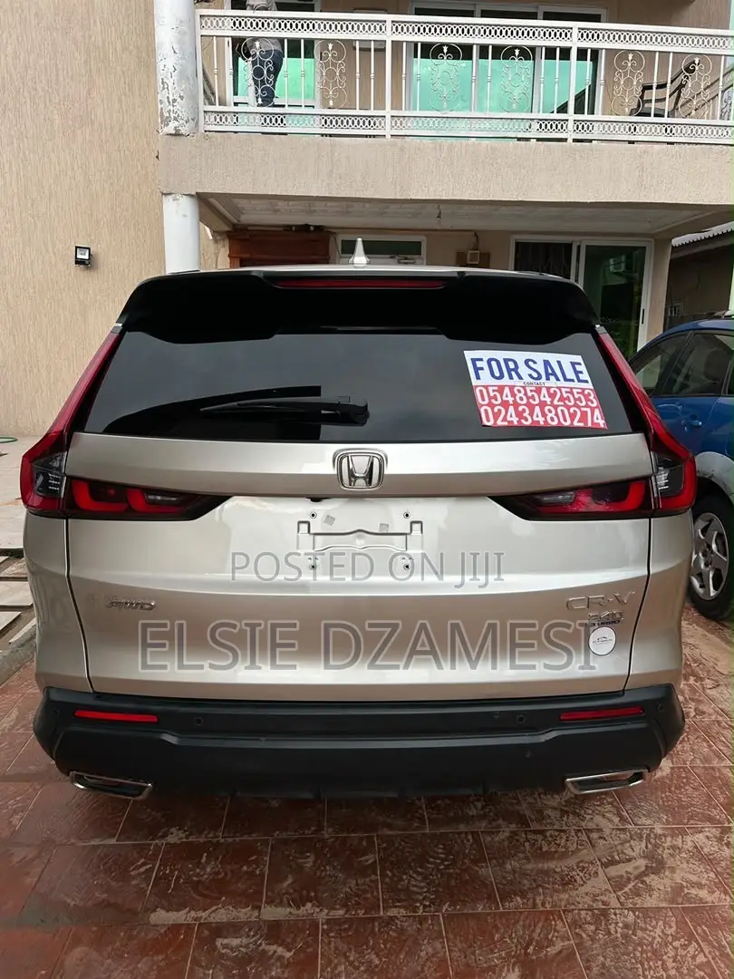 Honda CR-V 2023 Gold