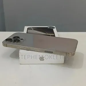 New Apple iPhone 15 Pro Max 256 GB Silver