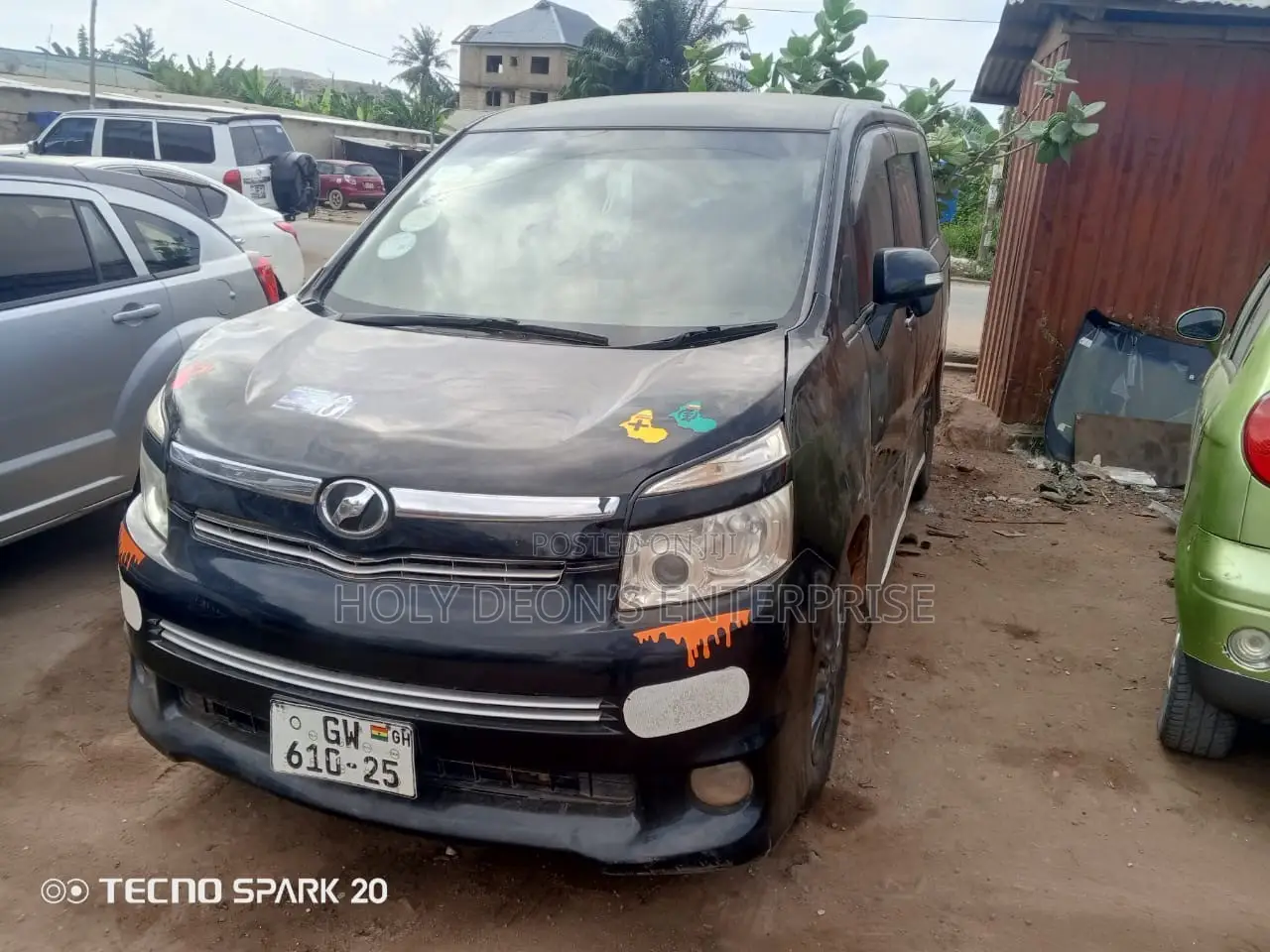 Toyota Voxy X 4WD 8-Seater 2013 Black