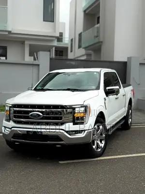 Ford F-150 LARIAT 2022 White