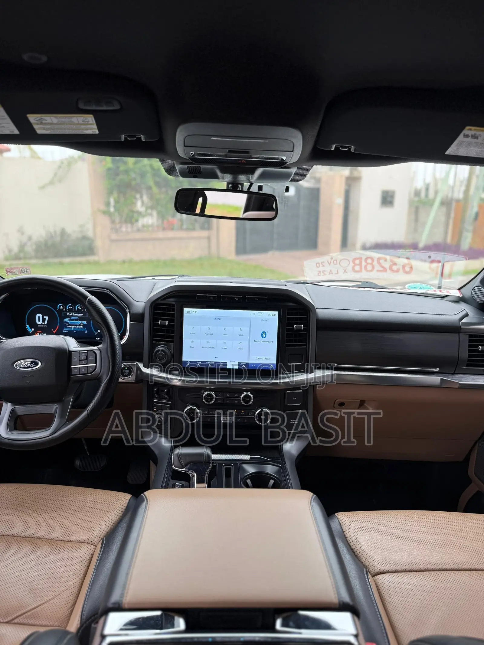 Ford F-150 LARIAT 2022 White