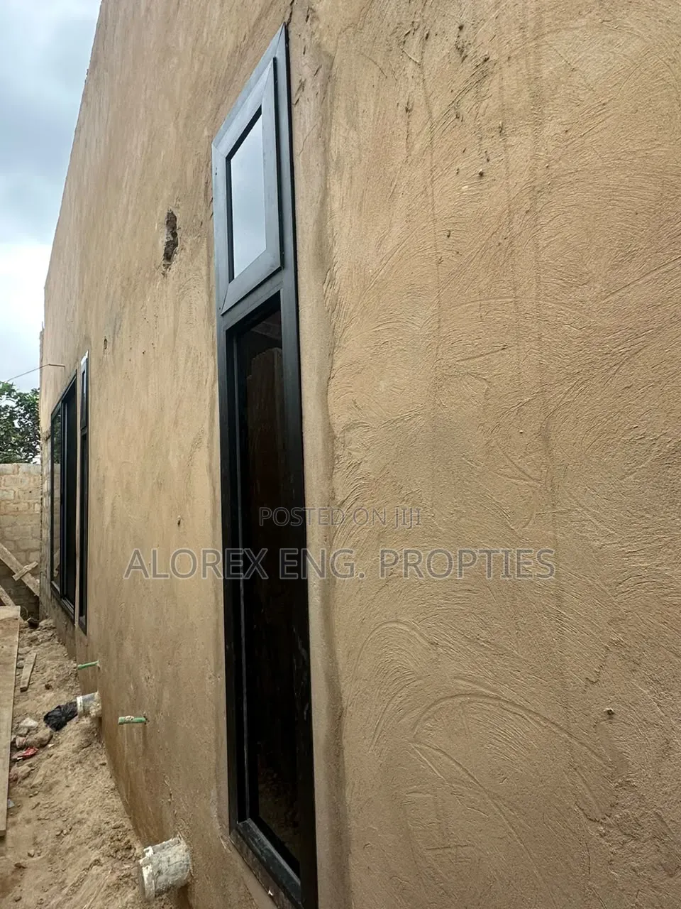 2bdrm House in Pokuase for sale