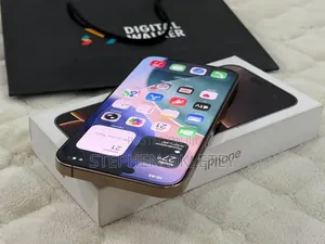 New Apple iPhone 16 Pro Max 256 GB Gold