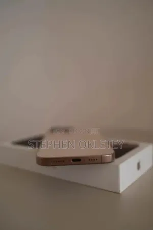 New Apple iPhone 16 Pro Max 256 GB Gold