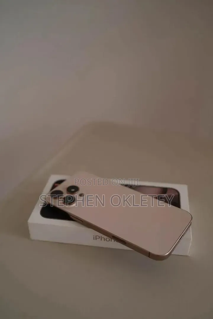 New Apple iPhone 16 Pro Max 256 GB Gold