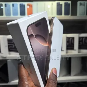 New Apple iPhone 16 Pro Max 256 GB Gold
