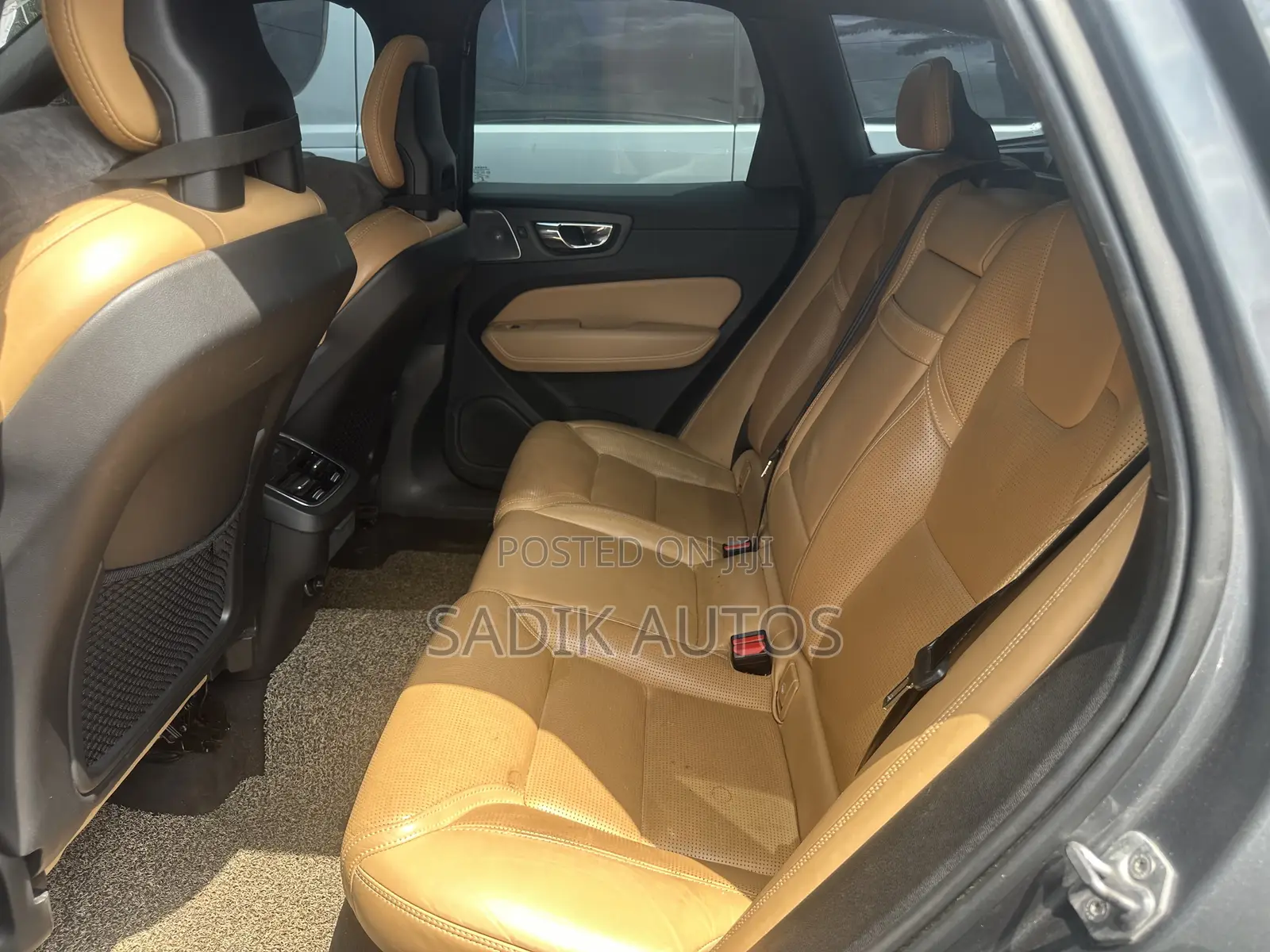 Volvo XC60 T5 Inscription AWD 2019 Gray