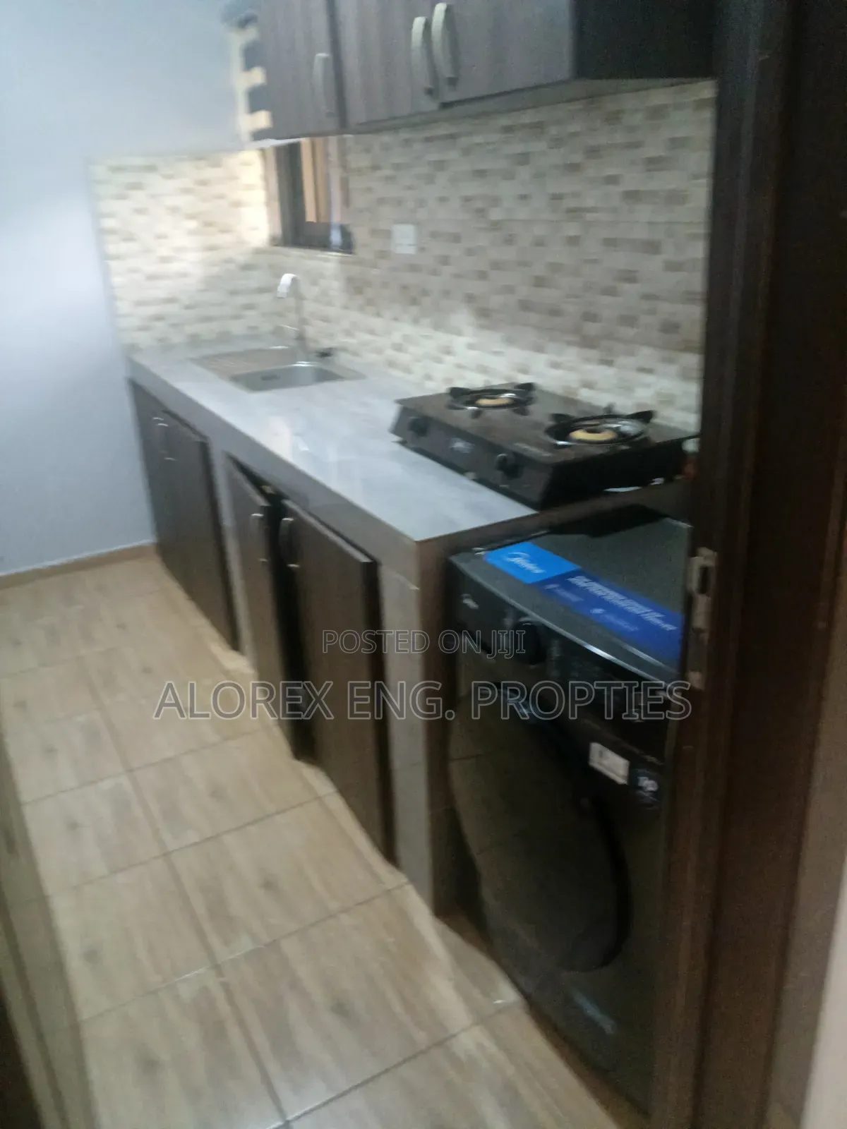 1bdrm Apartment in Oyarifa, Ghana Flag for rent