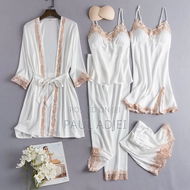 Women's 5Pcs Satin Pajama Set: 5 in 1 Robe + Nightwear With Chest Pad