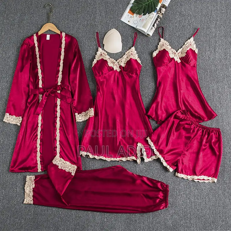 Women's 5Pcs Satin Pajama Set: 5 in 1 Robe + Nightwear With Chest Pad