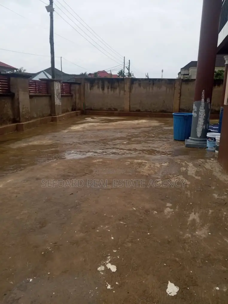 2bdrm Apartment in Sefdard Properties, Ablekuma for rent