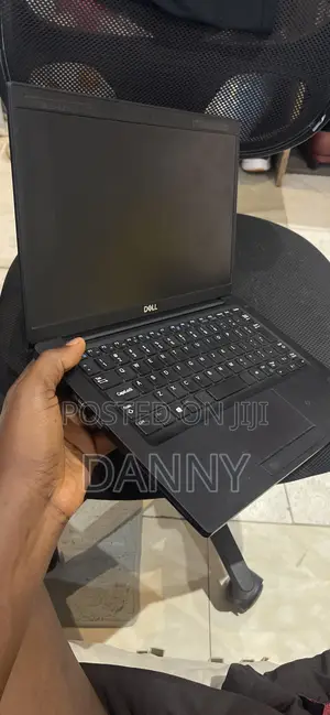 Laptop Dell Latitude 7400 8GB Intel Core i5 SSD 256GB