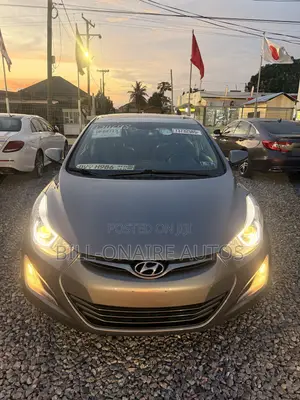 Hyundai Elantra Limited 4dr Sedan (1.8L 4cyl 6A) 2014 Gray