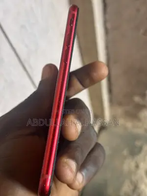 Apple iPhone SE (2022) 64 GB