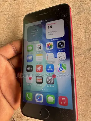 Apple iPhone SE (2022) 64 GB