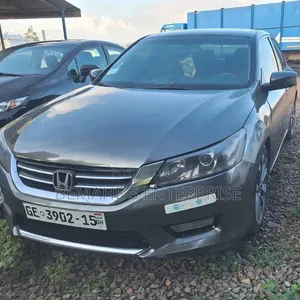 Honda Accord Sport 4dr Sedan FWD (2.4L 4cyl 2A) 2013 Green