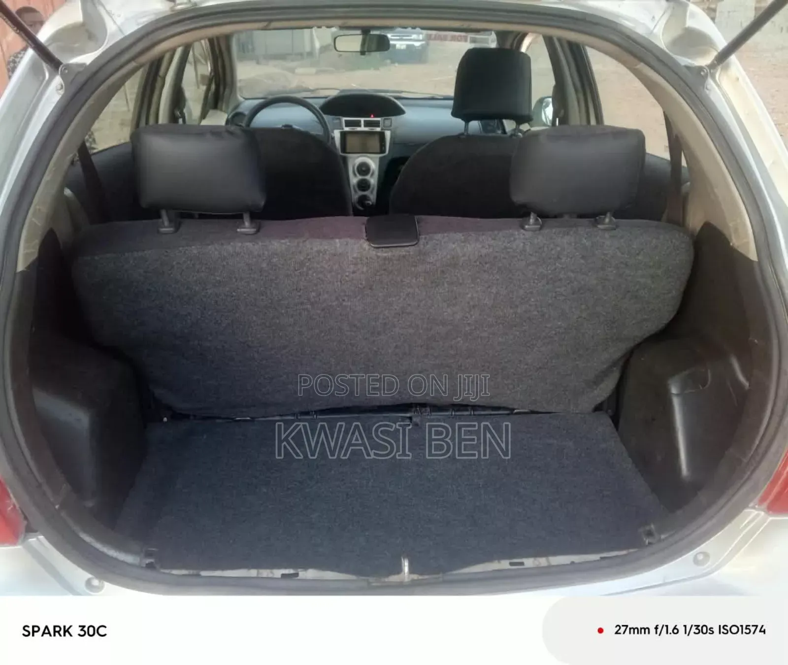 Toyota Vitz 2010 Gray