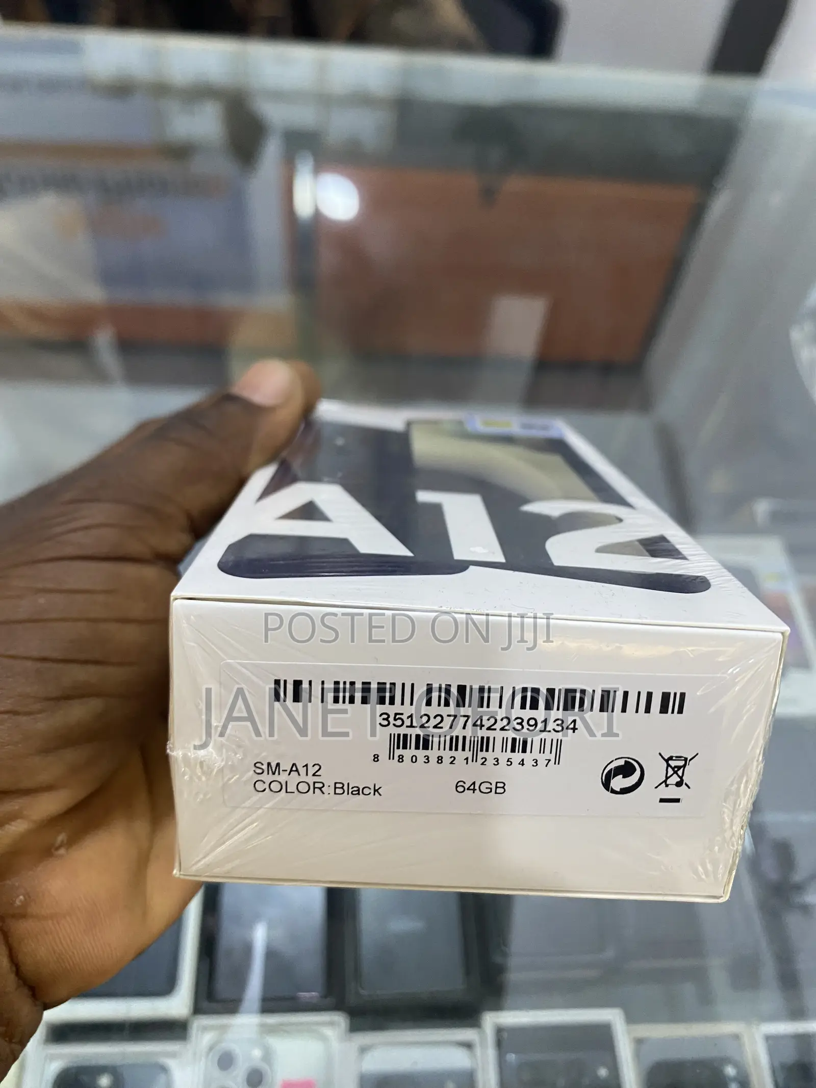 New Samsung Galaxy A12 64 GB Black