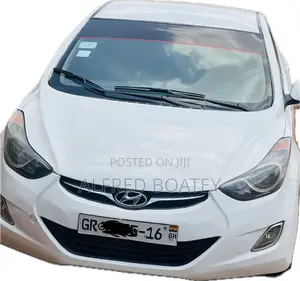 Hyundai Elantra 2013 White