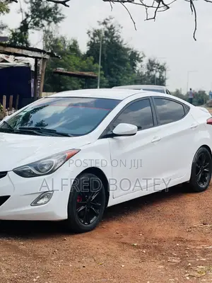 Hyundai Elantra 2013 White