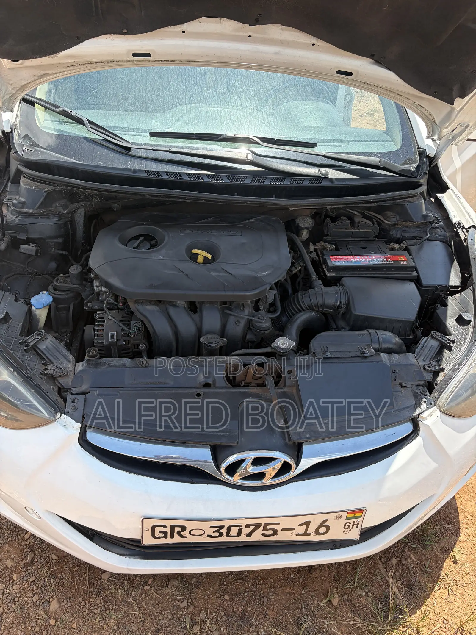 Hyundai Elantra 2013 White