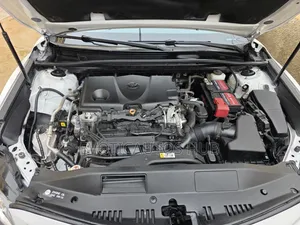 Toyota Camry SE FWD 2020 White