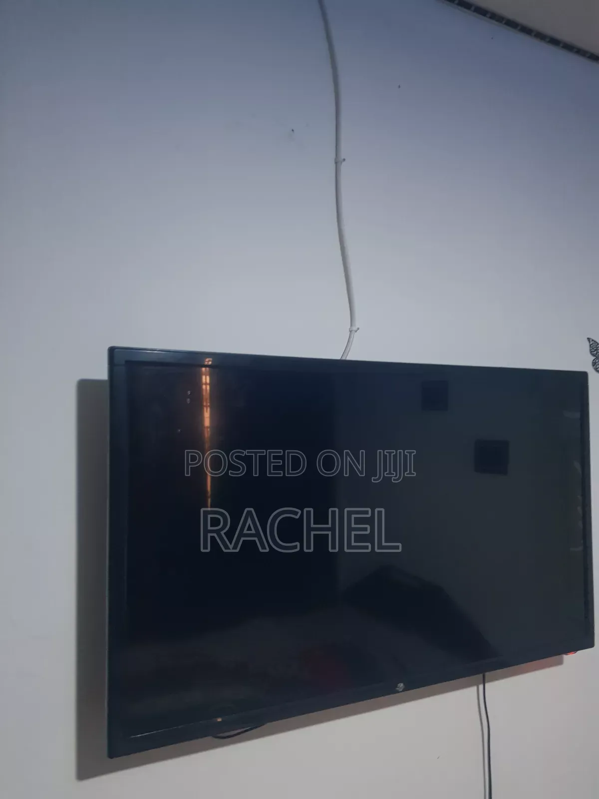 TV Set 32 Inches
