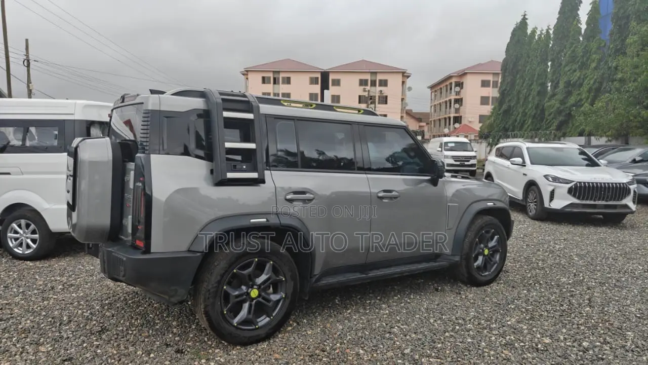 Jetour T2 2023 Gray