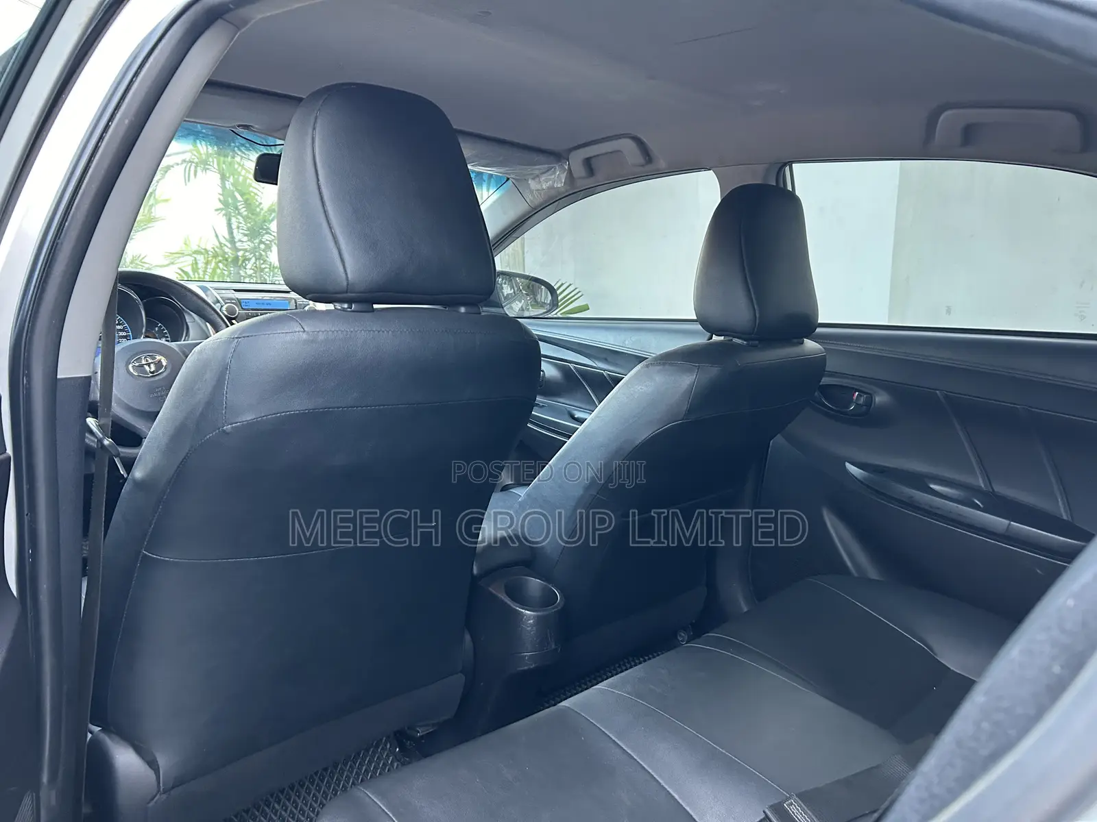 Toyota Yaris 2016 Silver