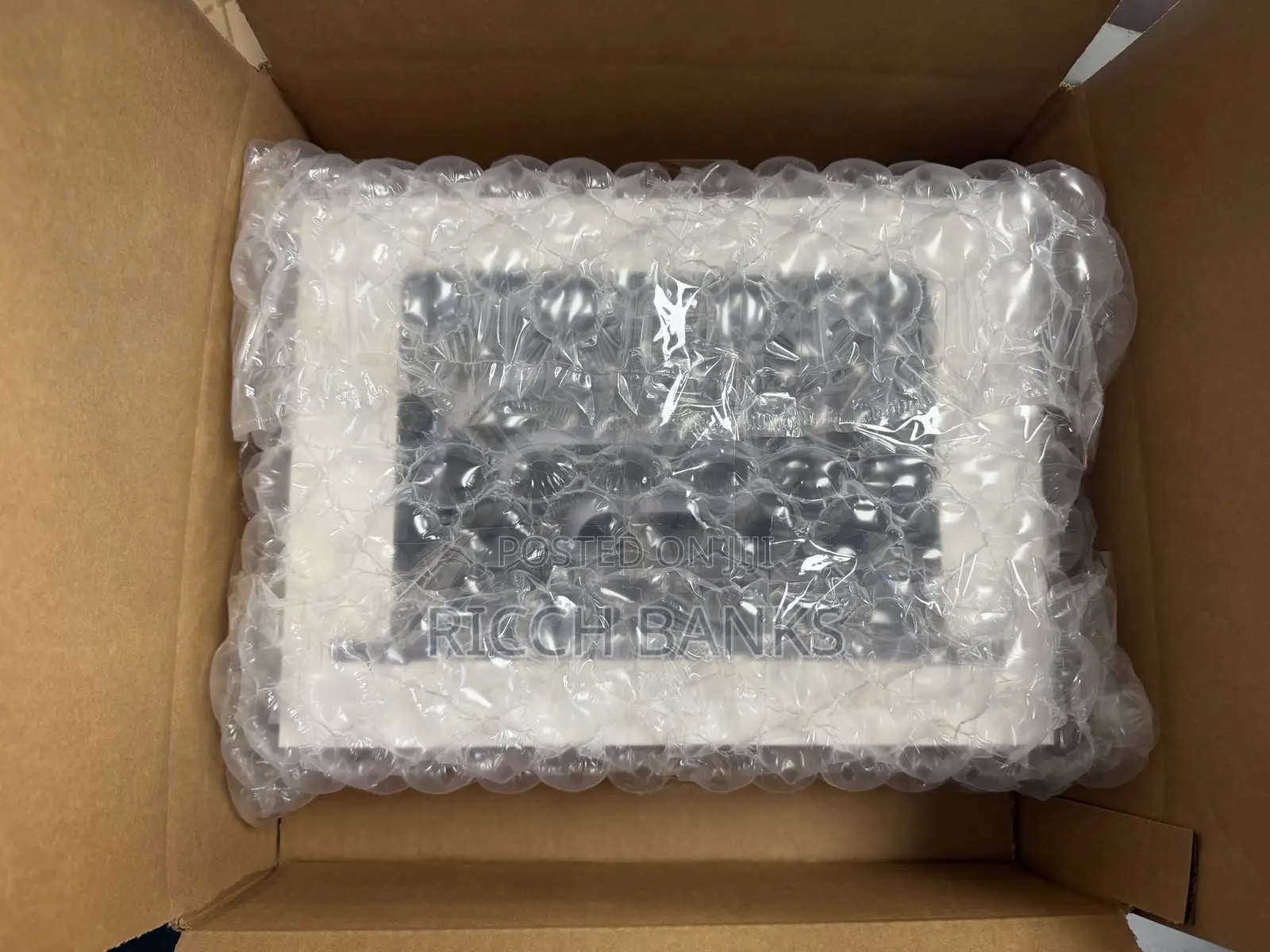 New Laptop Apple MacBook Pro 2026 M5 Pro 24GB Apple M5 Pro SSD 1T