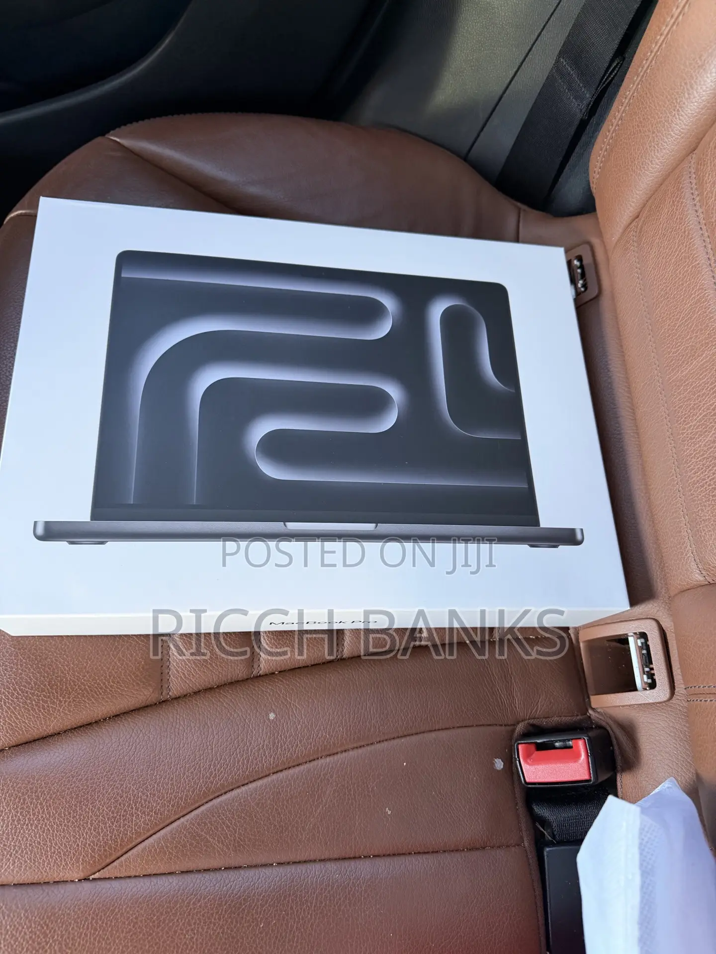 New Laptop Apple MacBook Pro 2026 M5 Pro 24GB Apple M5 Pro SSD 1T