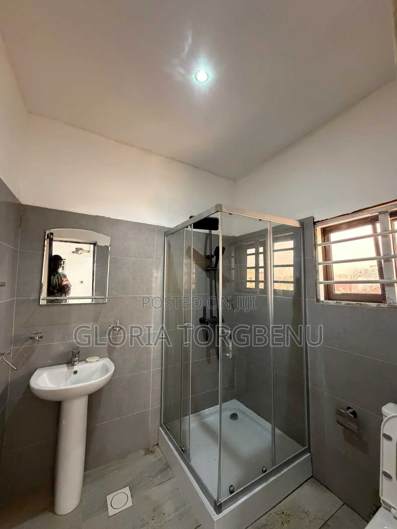 1bdrm Apartment in East Legon for rent