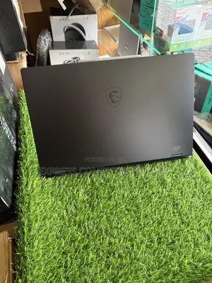 Laptop MSI Cyborg 15 24GB AMD Ryzen 7 SSD 1T