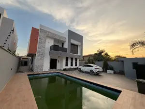 4bdrm House in Adjiriganor for sale