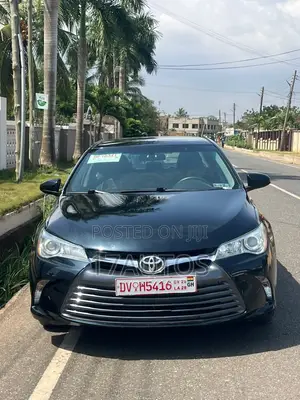 Toyota Camry 2017 Black