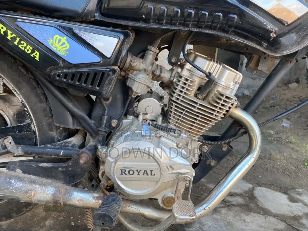 Royal Motorcycle 2023 Black
