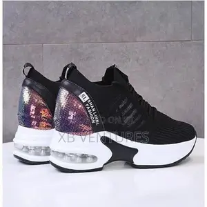 Women's Thick-Soled Sequined Sneakers - Black