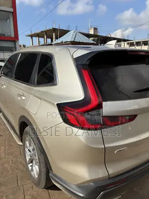 Honda CR-V 2023 Gold