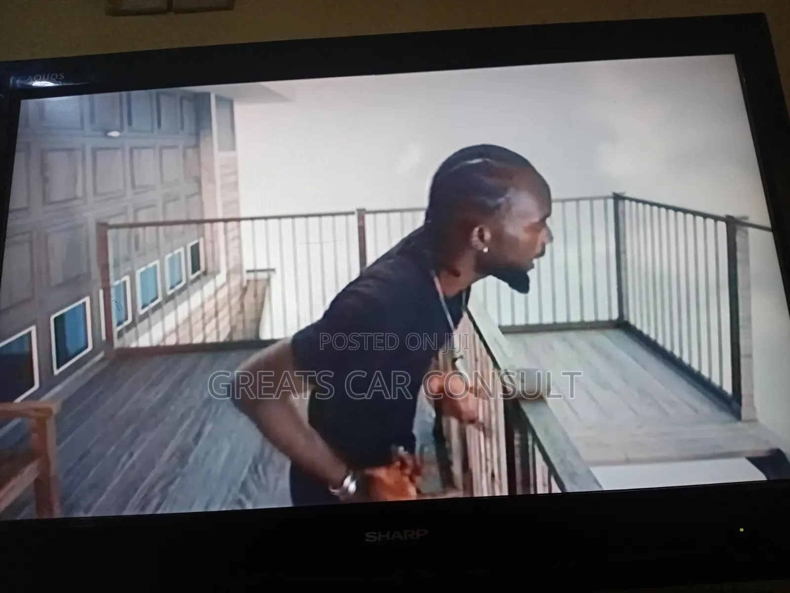 Sharp TV 32 Inches