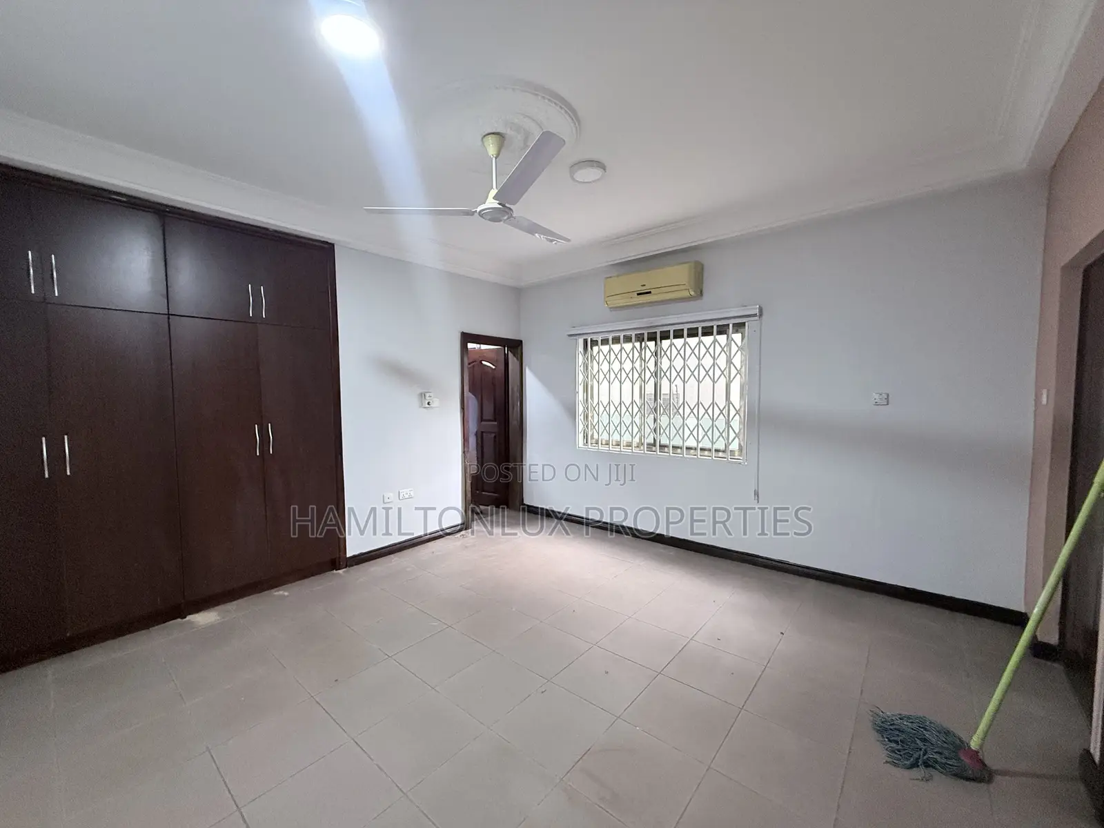 4bdrm House in Ghana Link Area for rent
